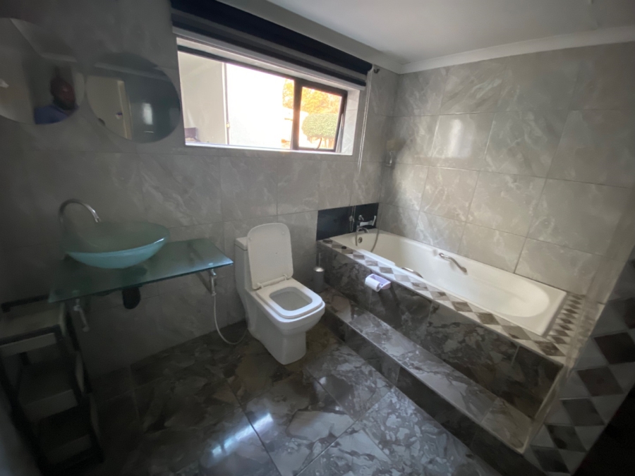 To Let 2 Bedroom Property for Rent in Raslouw Gauteng
