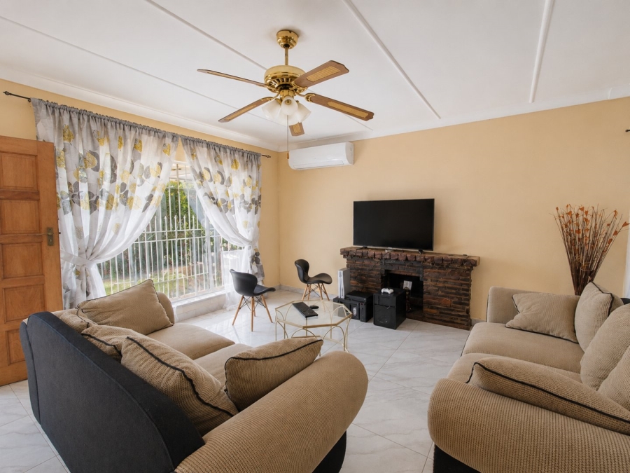 3 Bedroom Property for Sale in Woodmere Gauteng