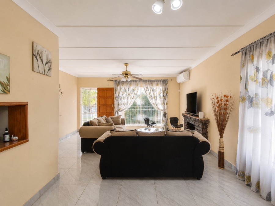 3 Bedroom Property for Sale in Woodmere Gauteng