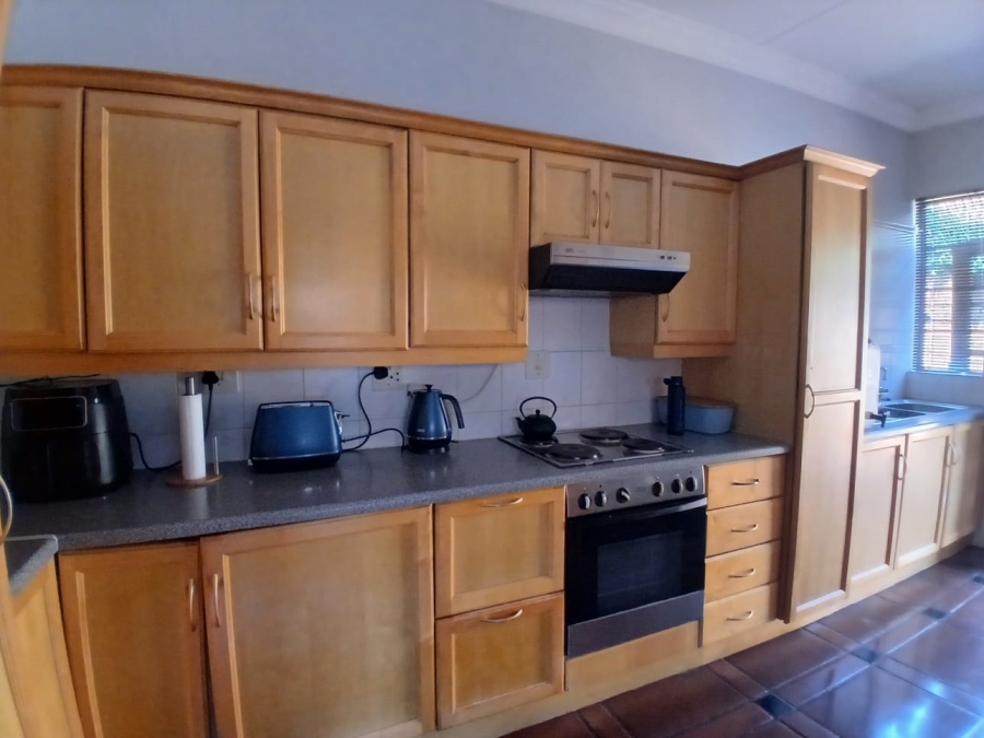 To Let 3 Bedroom Property for Rent in Brummeria Gauteng