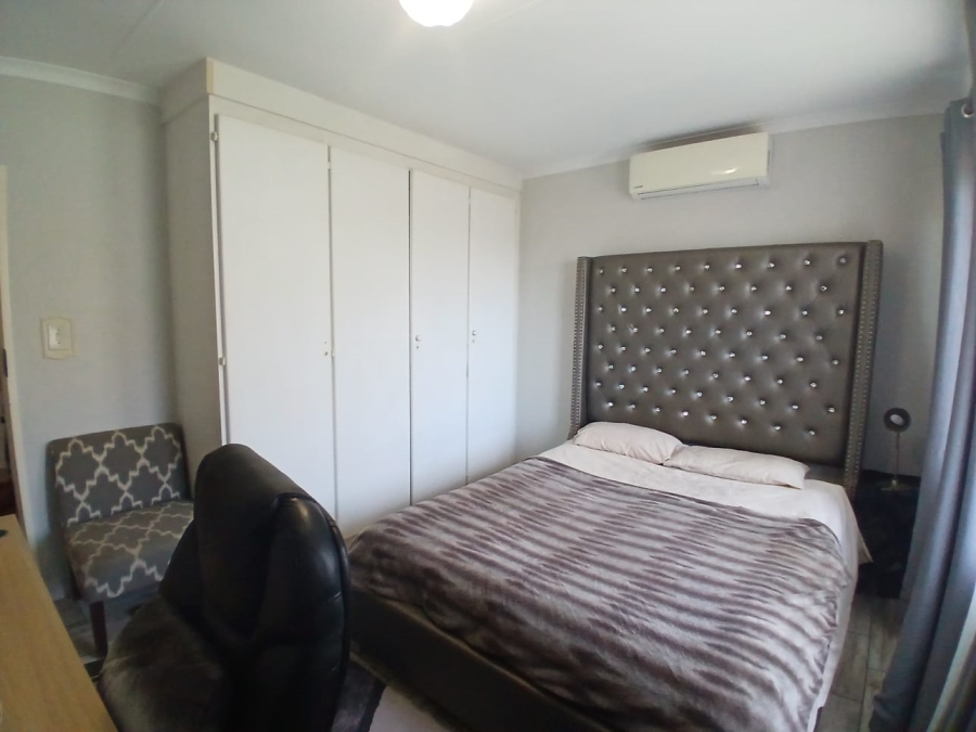 To Let 3 Bedroom Property for Rent in Brummeria Gauteng