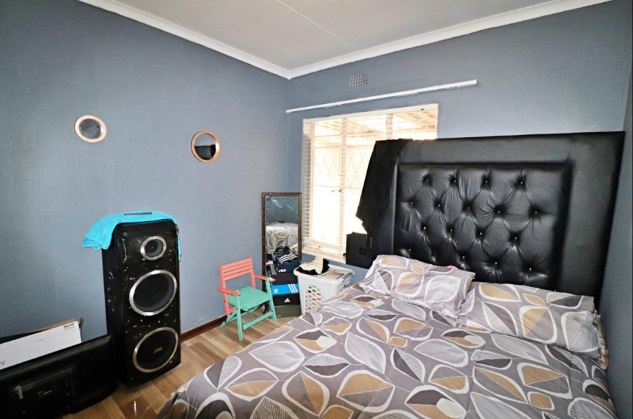 3 Bedroom Property for Sale in Simmerfield Gauteng