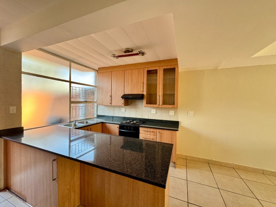 To Let 2 Bedroom Property for Rent in Lyttelton Manor Gauteng