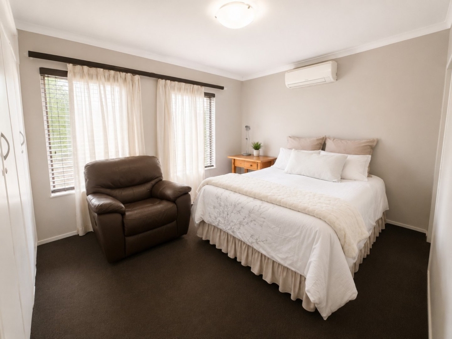 3 Bedroom Property for Sale in Faerie Glen Gauteng