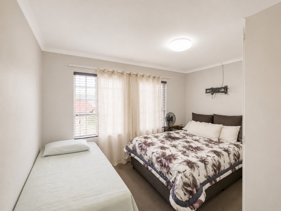 3 Bedroom Property for Sale in Faerie Glen Gauteng