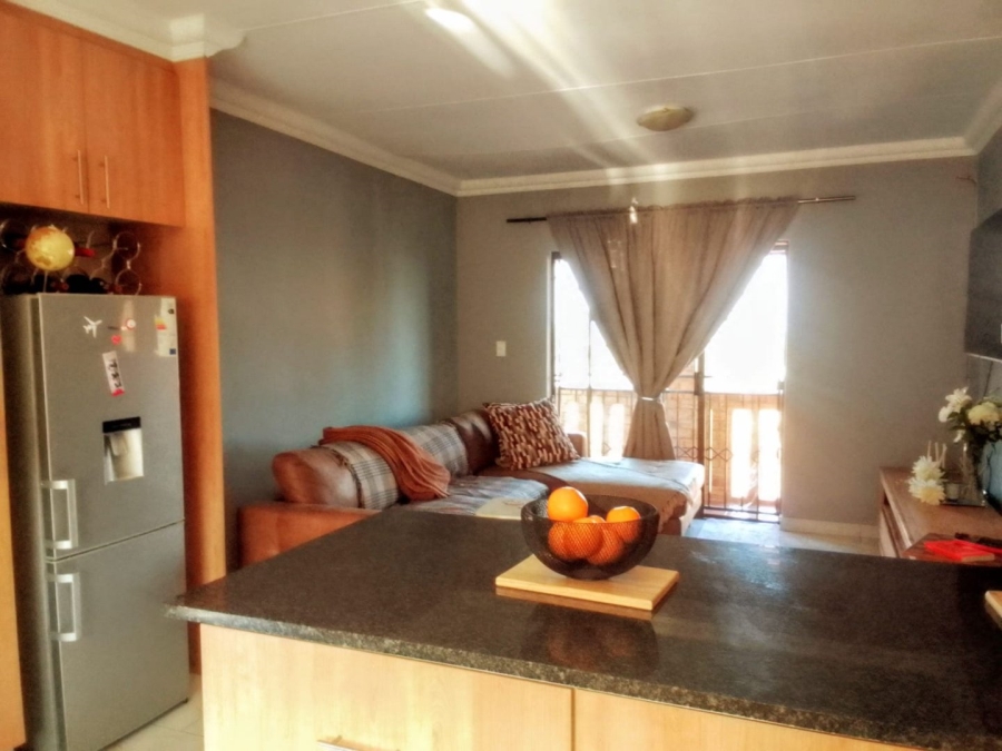 To Let 3 Bedroom Property for Rent in Kibler Park Gauteng