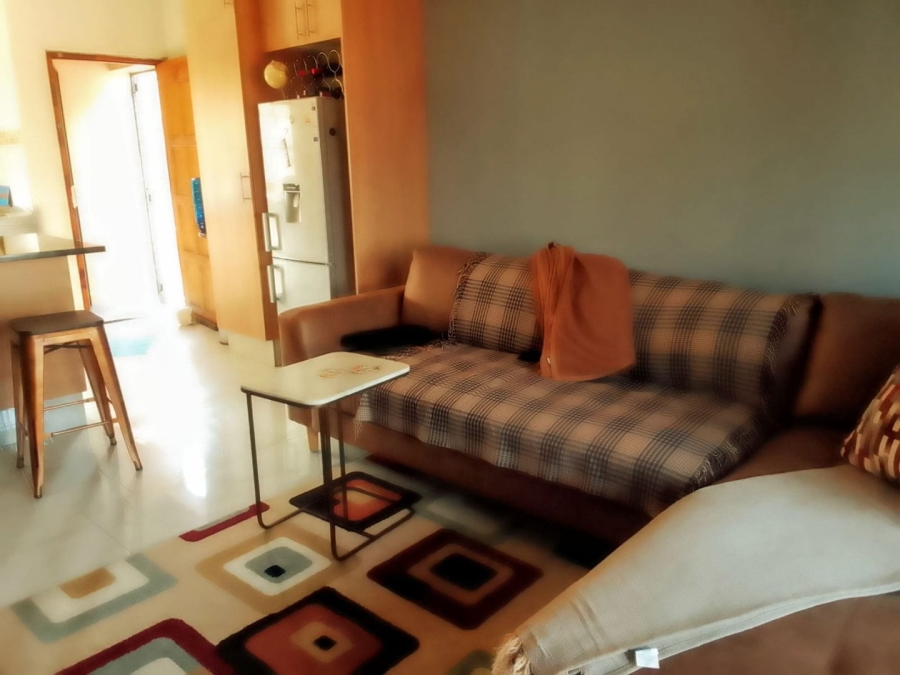 To Let 3 Bedroom Property for Rent in Kibler Park Gauteng
