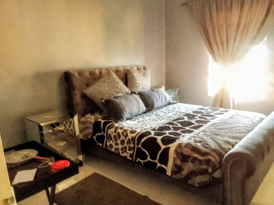To Let 3 Bedroom Property for Rent in Kibler Park Gauteng