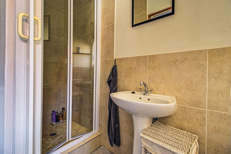 To Let 4 Bedroom Property for Rent in Rynfield Gauteng