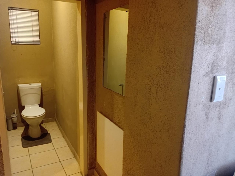 To Let 1 Bedroom Property for Rent in Parkdene Gauteng