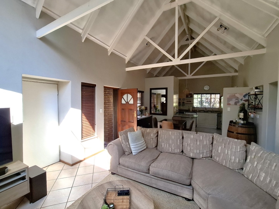 3 Bedroom Property for Sale in Eldoraigne Gauteng