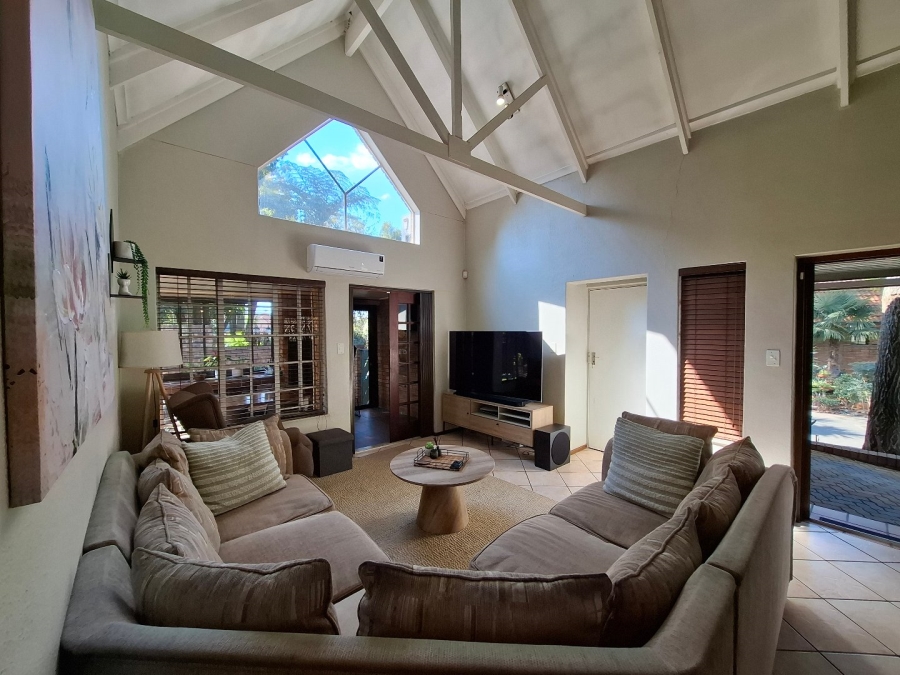 3 Bedroom Property for Sale in Eldoraigne Gauteng