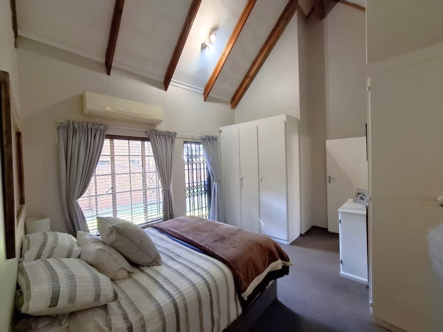 3 Bedroom Property for Sale in Eldoraigne Gauteng