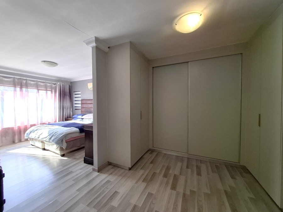 3 Bedroom Property for Sale in Raslouw Manor Gauteng