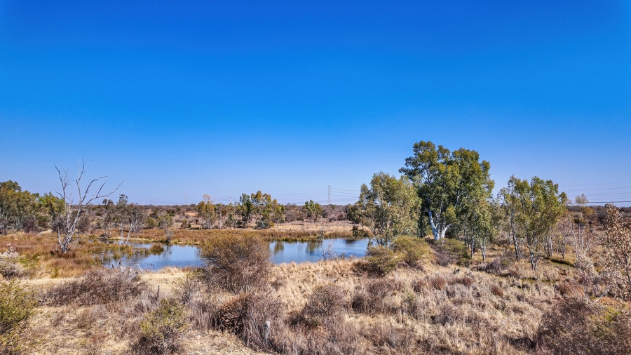 Commercial Property for Sale in Dinokeng Game Reserve Gauteng