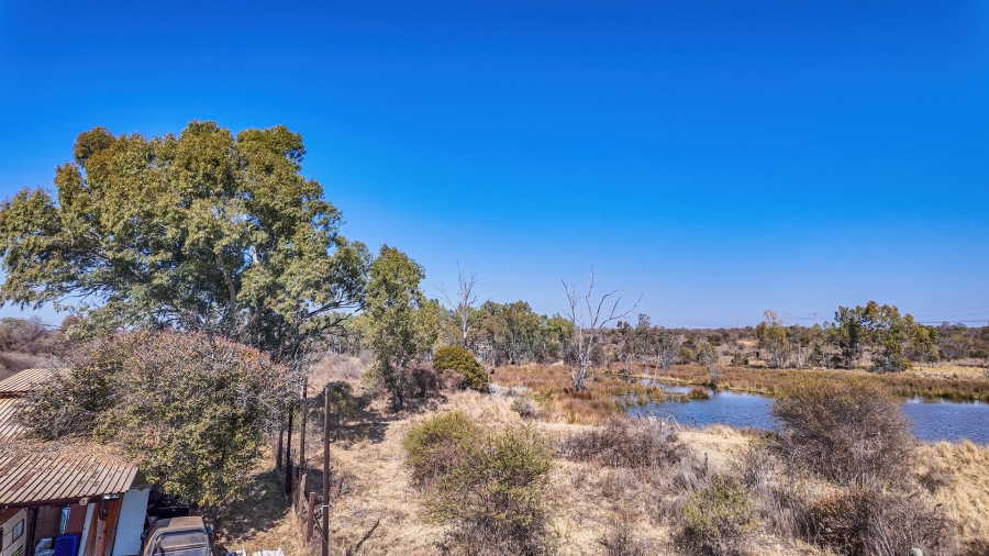 Commercial Property for Sale in Dinokeng Game Reserve Gauteng