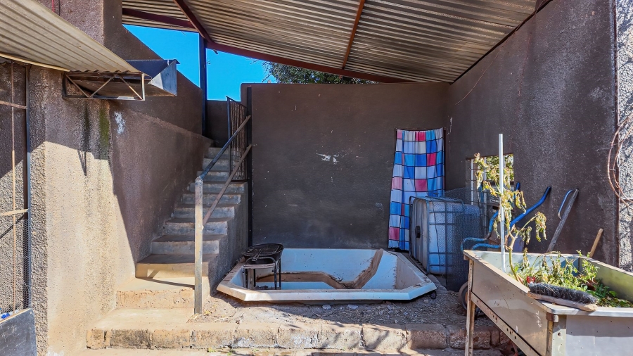 Commercial Property for Sale in Dinokeng Game Reserve Gauteng