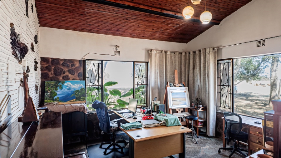 Commercial Property for Sale in Dinokeng Game Reserve Gauteng