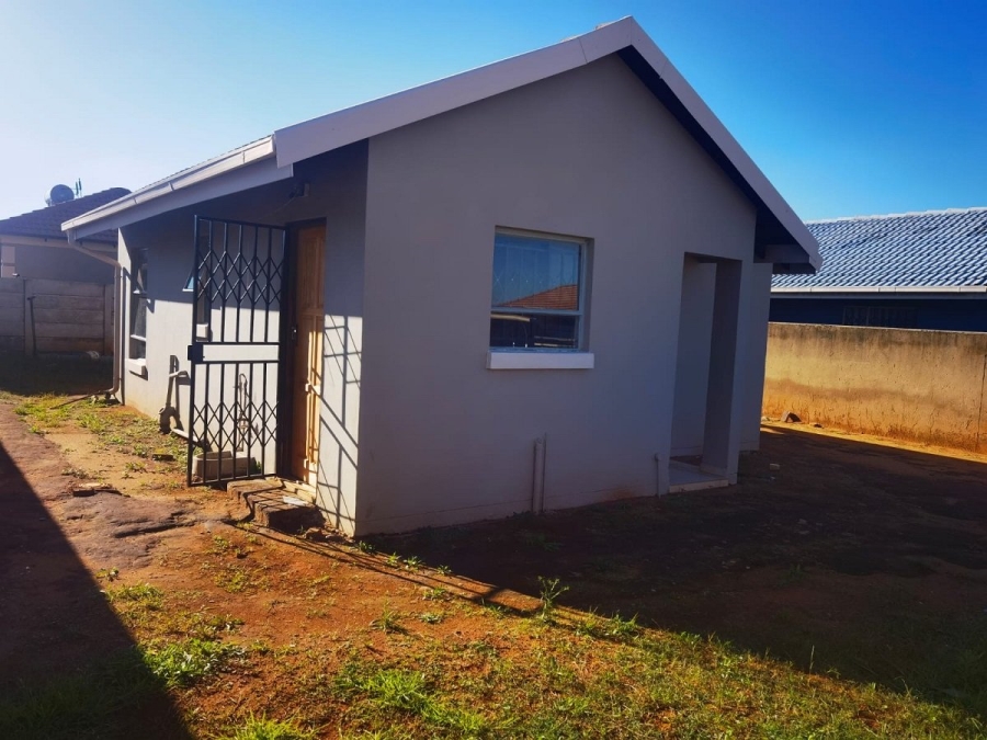 2 Bedroom Property for Sale in Crystal Park Gauteng