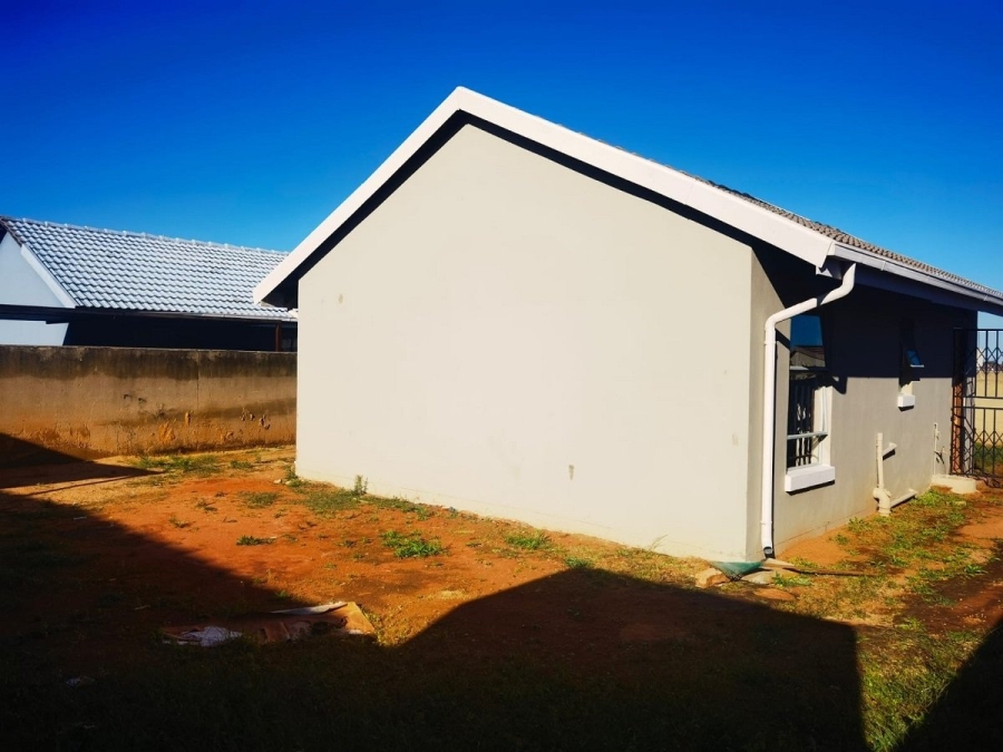 2 Bedroom Property for Sale in Crystal Park Gauteng