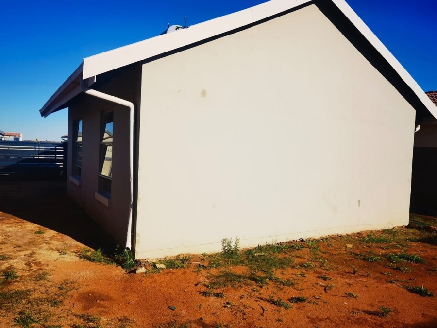 2 Bedroom Property for Sale in Crystal Park Gauteng