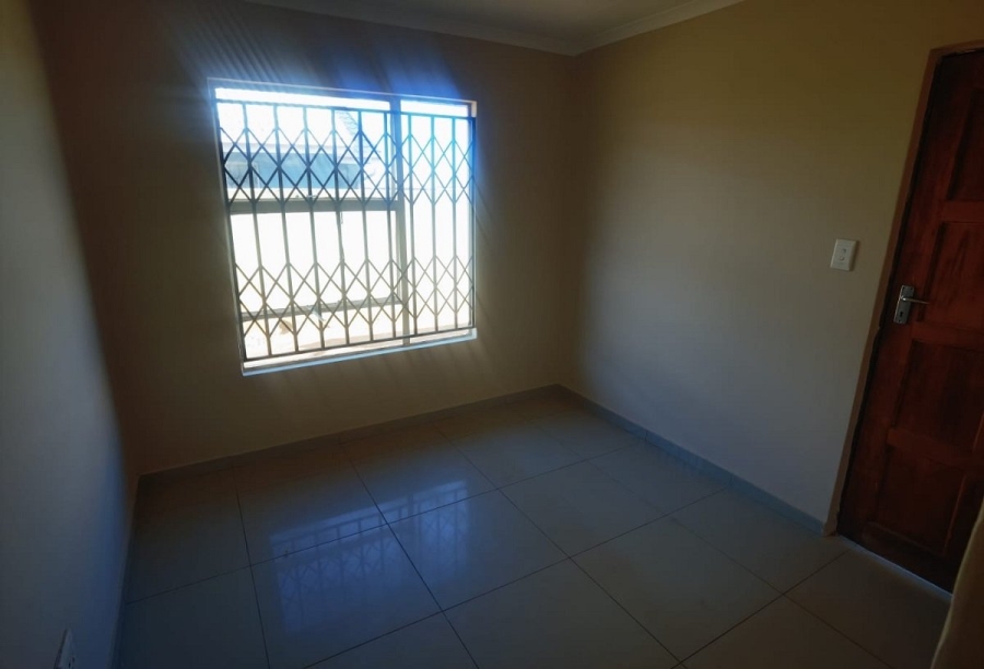 2 Bedroom Property for Sale in Crystal Park Gauteng