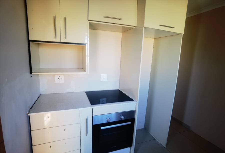2 Bedroom Property for Sale in Crystal Park Gauteng
