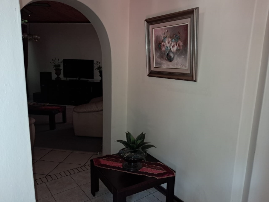 4 Bedroom Property for Sale in Wonderboom Gauteng