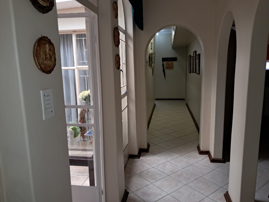 4 Bedroom Property for Sale in Wonderboom Gauteng