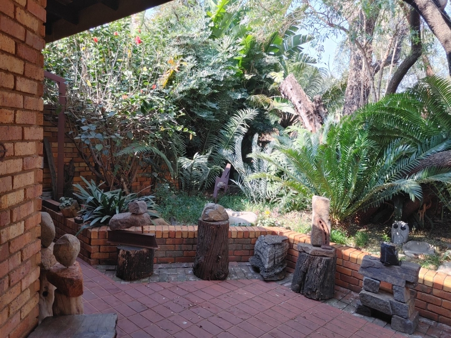 4 Bedroom Property for Sale in Amandasig Gauteng