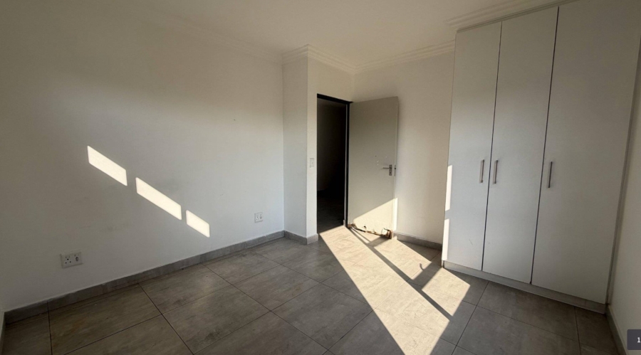 3 Bedroom Property for Sale in Thatchfield Close Gauteng