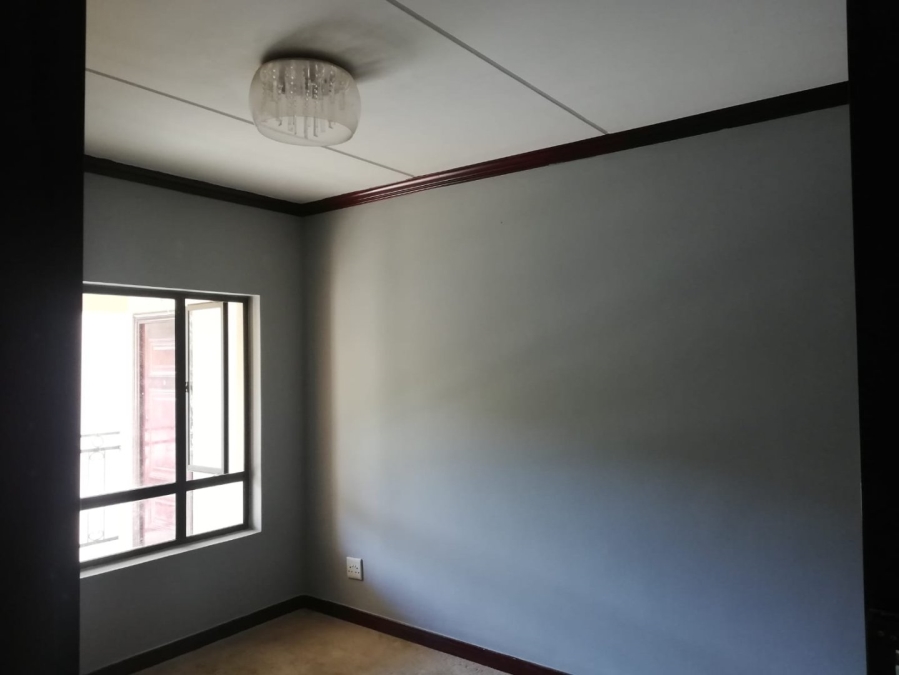 2 Bedroom Property for Sale in Summerset Gauteng