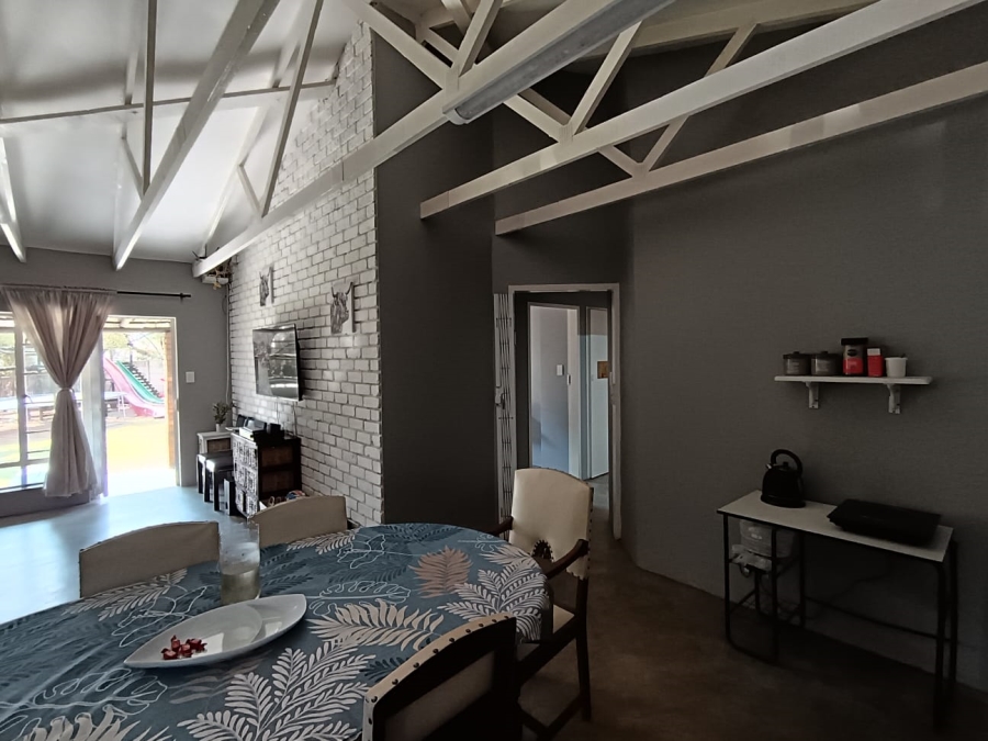 3 Bedroom Property for Sale in Rooihuiskraal Gauteng