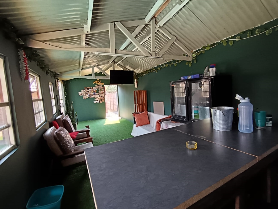 3 Bedroom Property for Sale in Rooihuiskraal Gauteng