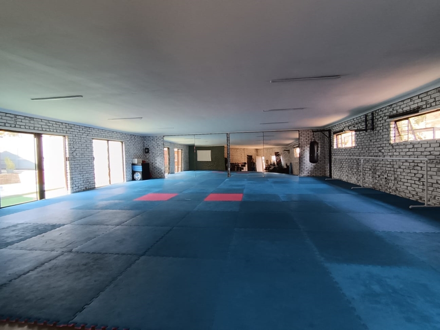 3 Bedroom Property for Sale in Rooihuiskraal Gauteng