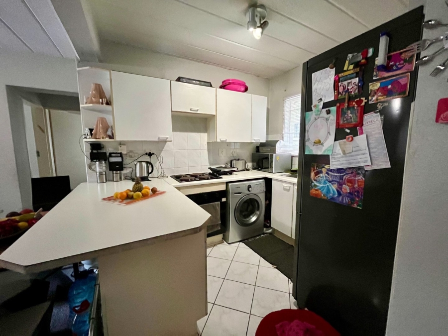 2 Bedroom Property for Sale in Paulshof Gauteng