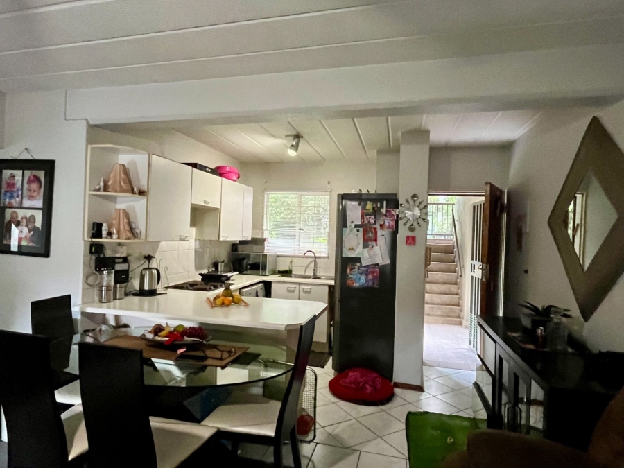 2 Bedroom Property for Sale in Paulshof Gauteng