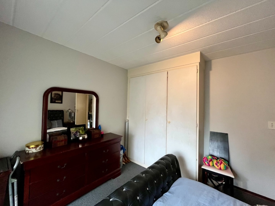 2 Bedroom Property for Sale in Paulshof Gauteng