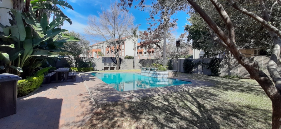 2 Bedroom Property for Sale in Paulshof Gauteng