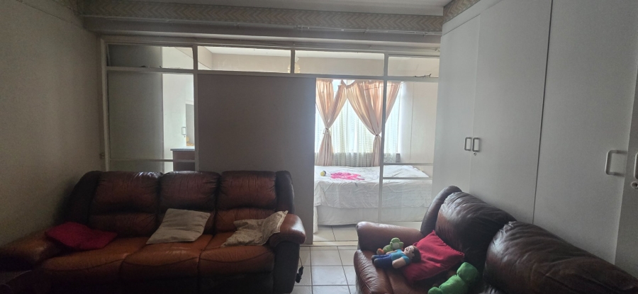 1 Bedroom Property for Sale in Muckleneuk Gauteng