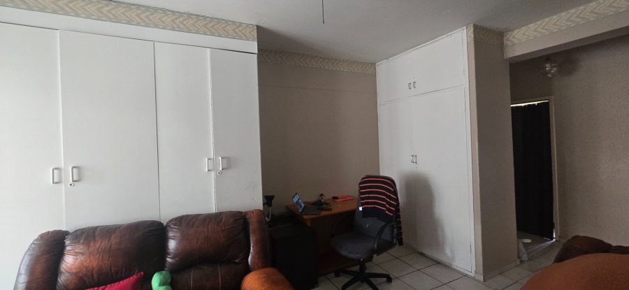 1 Bedroom Property for Sale in Muckleneuk Gauteng