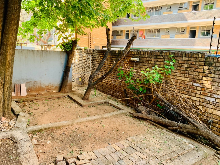 1 Bedroom Property for Sale in Arcadia Gauteng