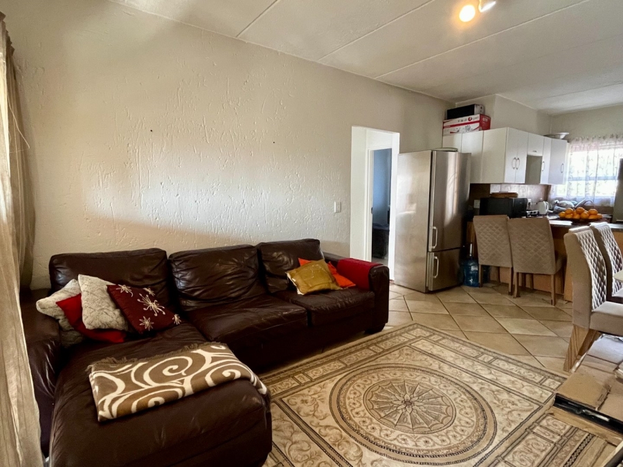 2 Bedroom Property for Sale in Paulshof Gauteng