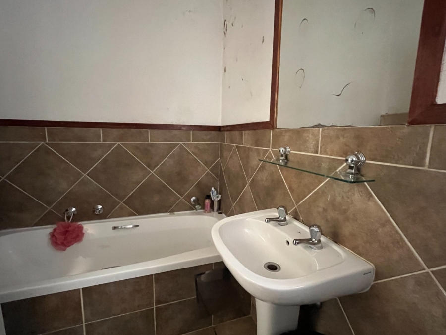 2 Bedroom Property for Sale in Paulshof Gauteng
