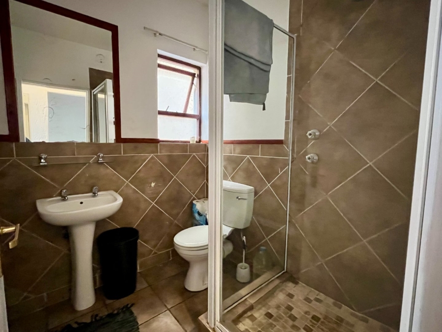 2 Bedroom Property for Sale in Paulshof Gauteng