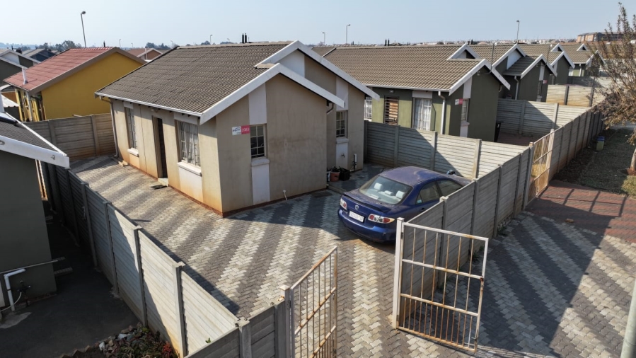 2 Bedroom Property for Sale in Sky City Gauteng