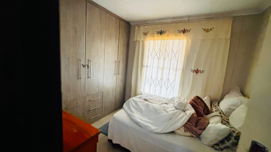 2 Bedroom Property for Sale in Sky City Gauteng