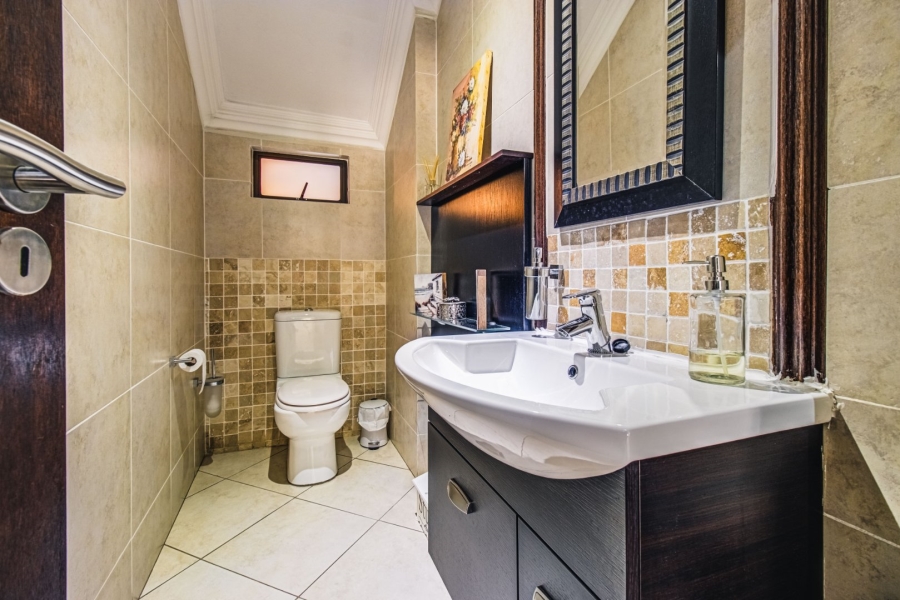 4 Bedroom Property for Sale in Rynfield Gauteng