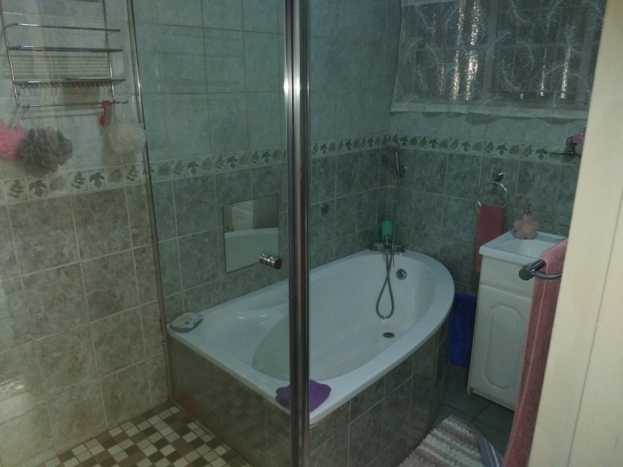 3 Bedroom Property for Sale in Homestead Gauteng