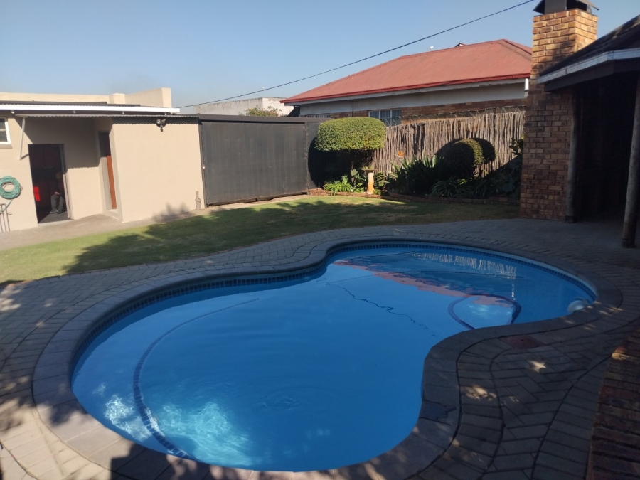3 Bedroom Property for Sale in Homestead Gauteng
